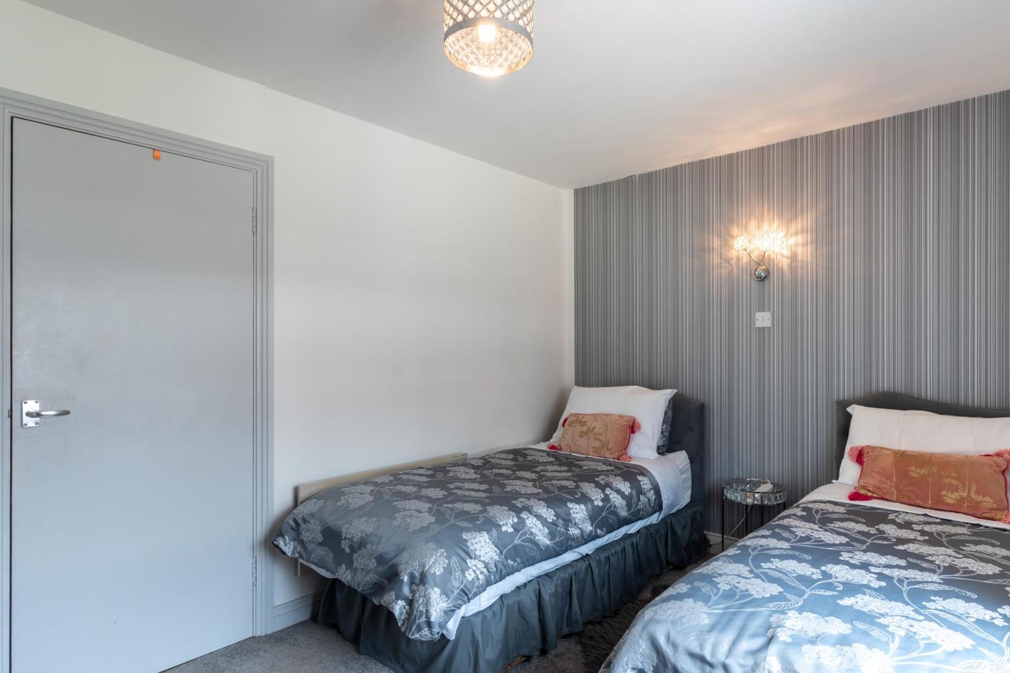 Three-Bedroom Home In Tulfarris Village, Wicklow Блесингтън Екстериор снимка